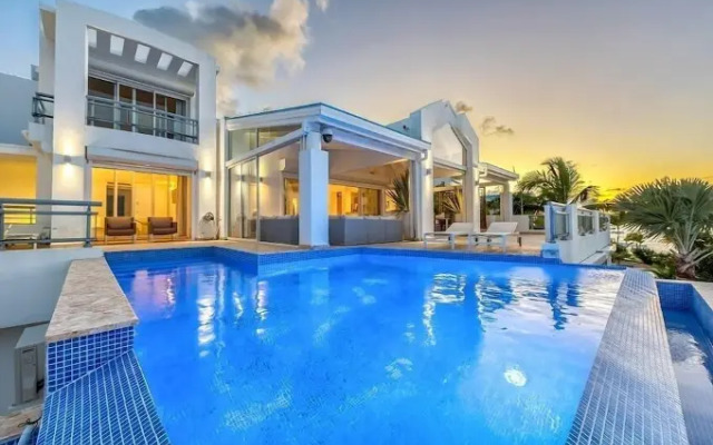Villa Amaryllis