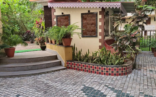 Casa Roiz Guest House