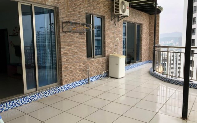 Sanya Ninety Steps Seaview Apartment