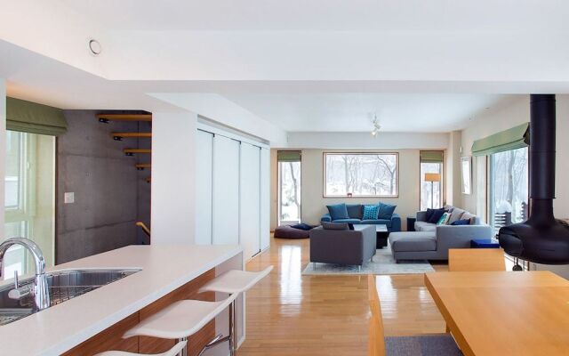 Kita Kitsune Chalet
