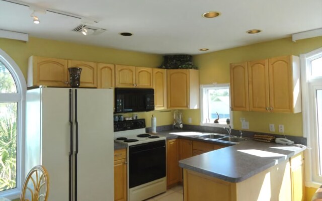 Dolphin Dance South Side