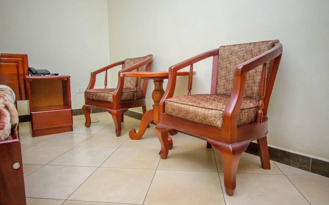 Jevine Hotel