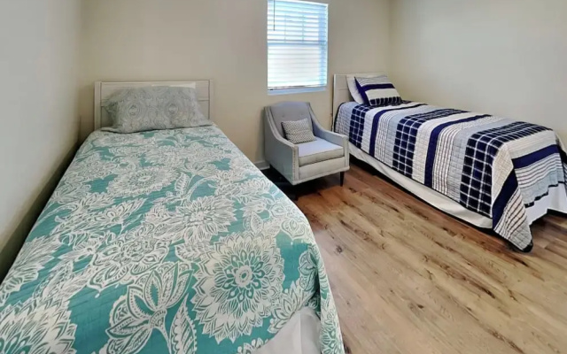 A Grande Green by Topsail Realty