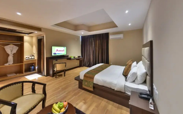 Hotel Golden Leaf Kashmir