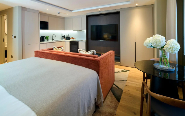 Cheval Phoenix House at Sloane Square
