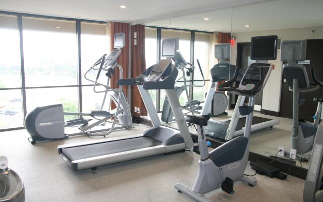 Holiday Inn Express & Suites San Antonio Medical-Six Flags by IHG
