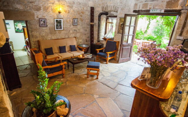 Vasilias Nikoklis Inn Paphos