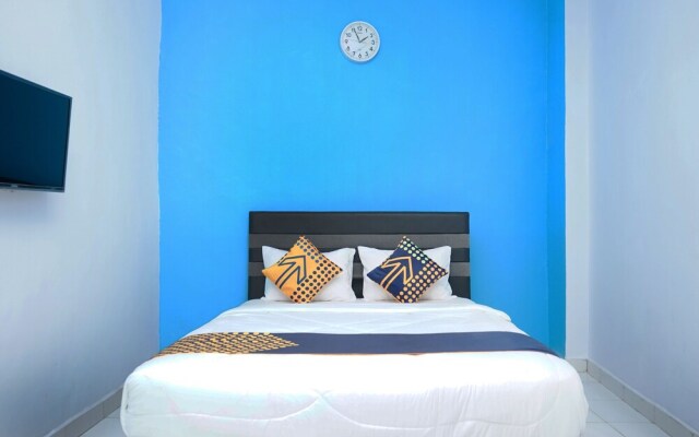 Pondok Garasi by OYO Rooms