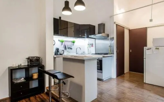 Orsi's sweet & lovely home