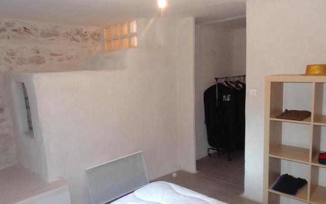 Appartement avec patio,2 chambres,Patangarles