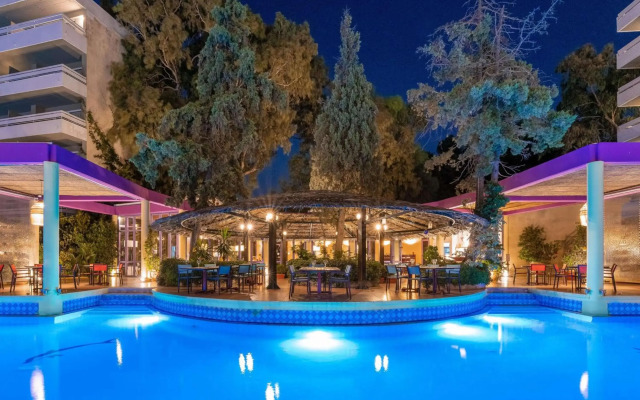 Dionysos Hotel