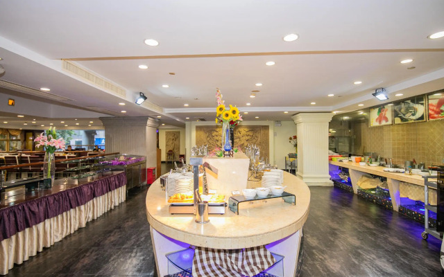 Shunde Emperor Hotel