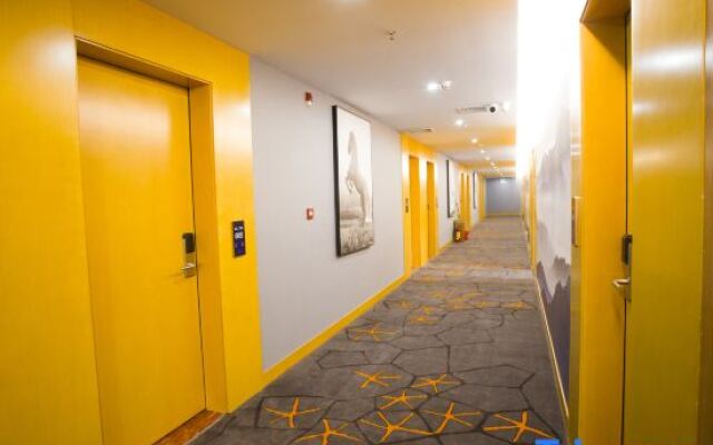 Junyi Hotel Chain (Jieyang Ma Ya Road)