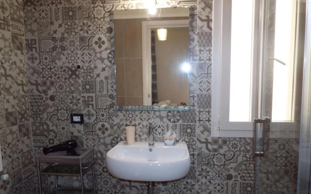 Cefalù Studio Room and Apartments