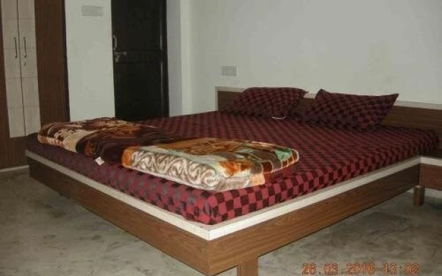 Sadhna Guest House