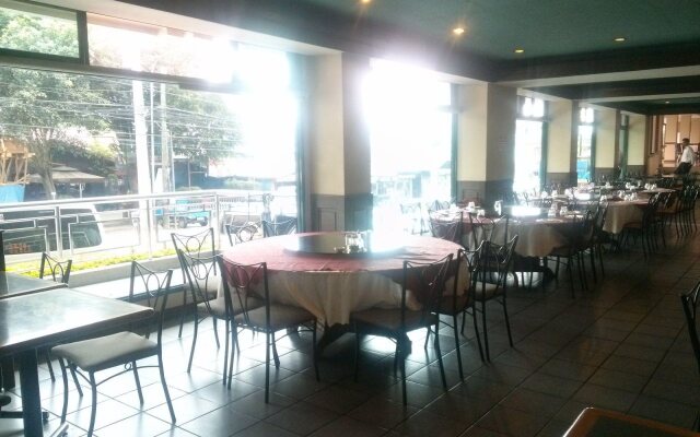 Prince Plaza Hote