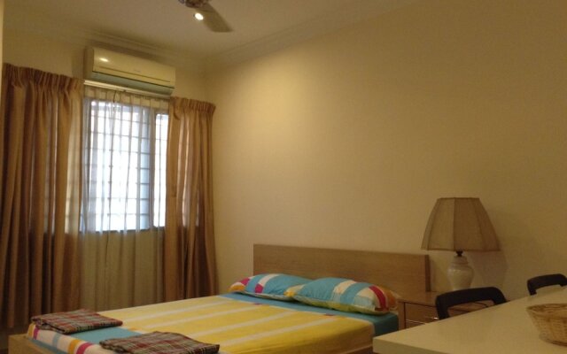 A&F Damansara Homestay