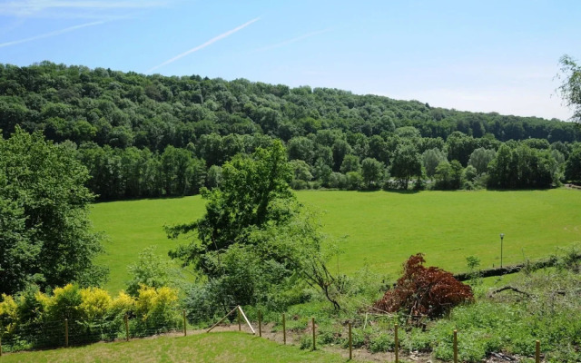 Holiday Home in Enneille near Durbury