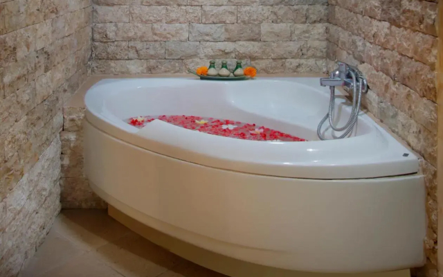 Santi Mandala Villa & Spa