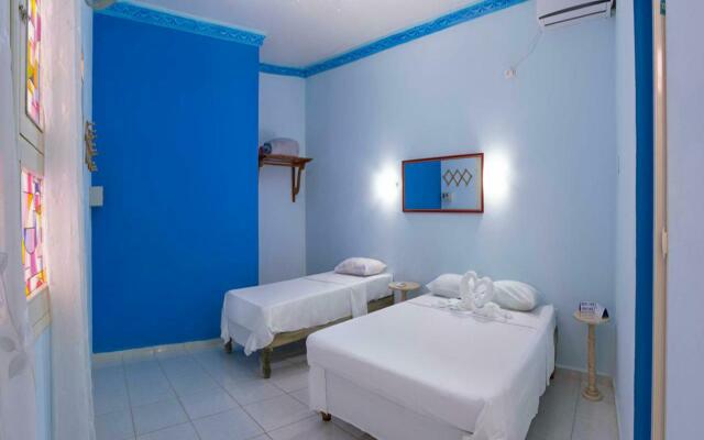 Hostal "D & G"