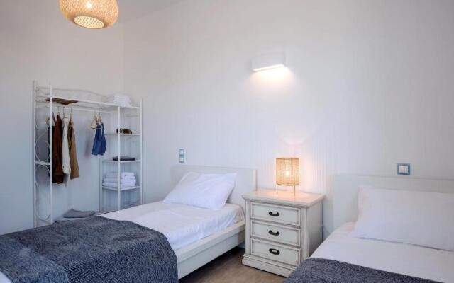 Rosemary Residence in Ampelas. 3 bedroom house