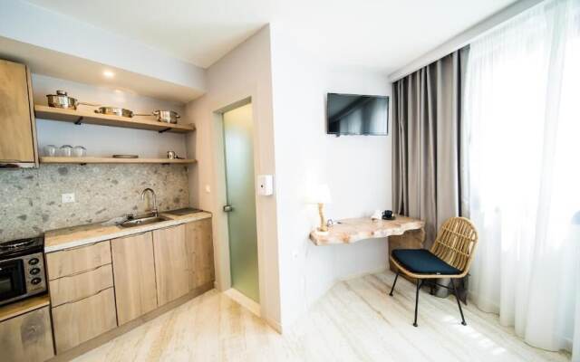 Kali Thea Suites