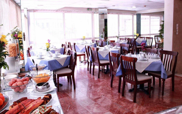Apollo Hotel
