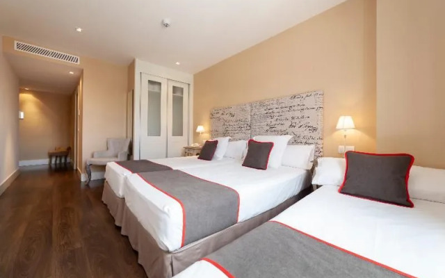 Oyo Hotel Altora