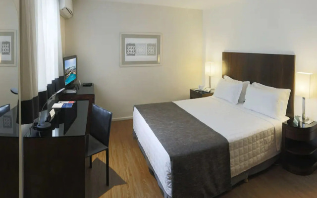 Orla Copacabana Hotel