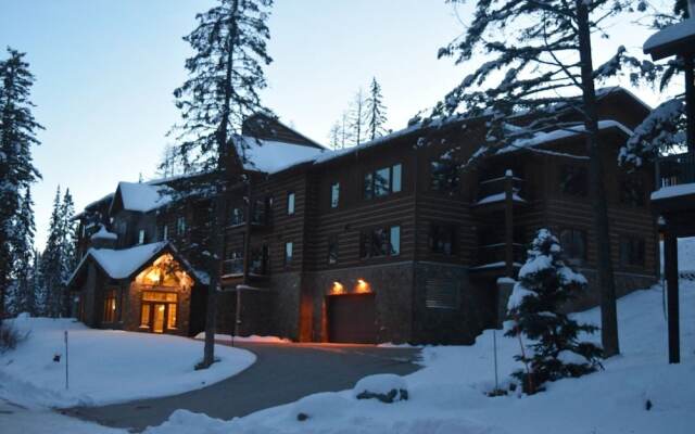 The Pines 3 Bedroom Condo