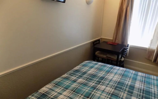 Comfort Rooms