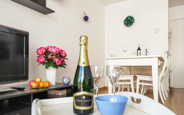 Beautiful Apartment in Oostende With Wifi and 1 Bedrooms