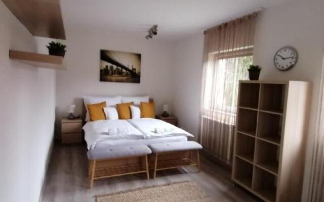 Ovar Apartman Hotel