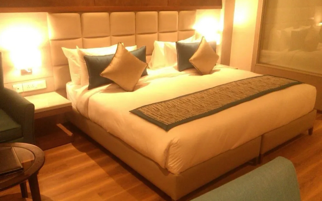 Tivoli Garden Resort Hotel