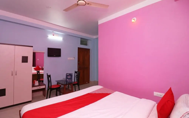 OYO 23151 Hotel Abani
