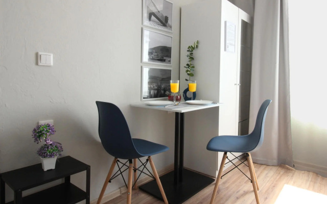 Апартаменты Максимум, пр-т. Дзержинского, д. 240