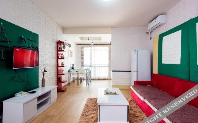Yiyue Boutique Hostel