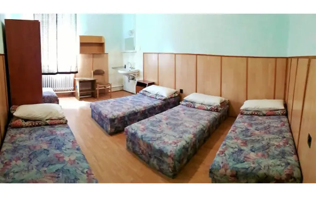 Muskátli Vendégház - Hostel