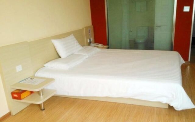 Hanting Hotel Tianjin Tanggu Foreign Commodities Market