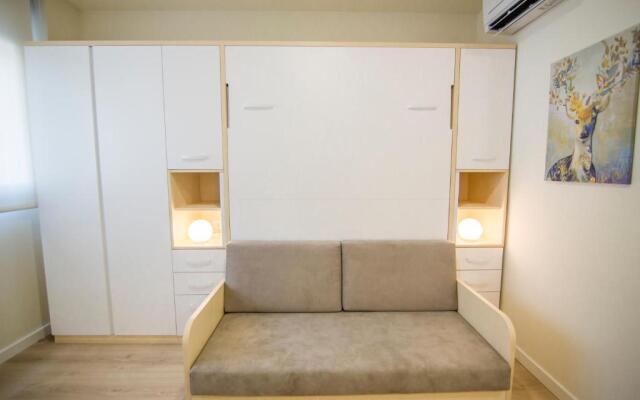 Apartamentos Plaza de Santiago - Estudios Turisticos - 1 LLAVE