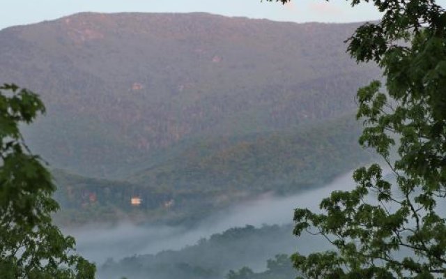 Albert's Lodge at Mt. Mitchell