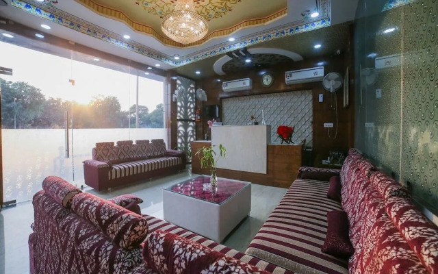 Hotel The Rajfort By OYO Rooms