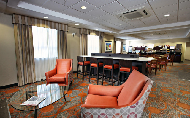 Comfort Inn & Suites