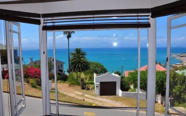 Admirals Rest Self-Catering House