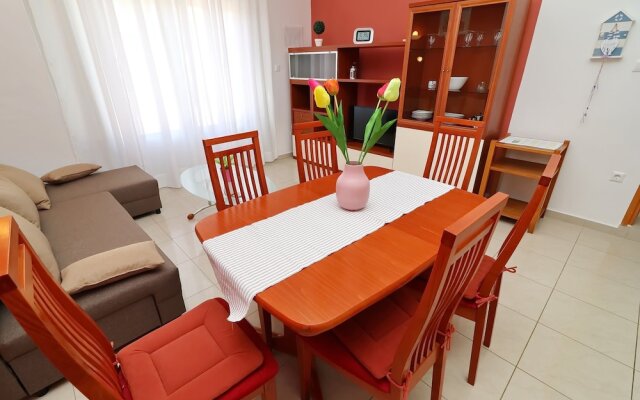 Apartments K & N
