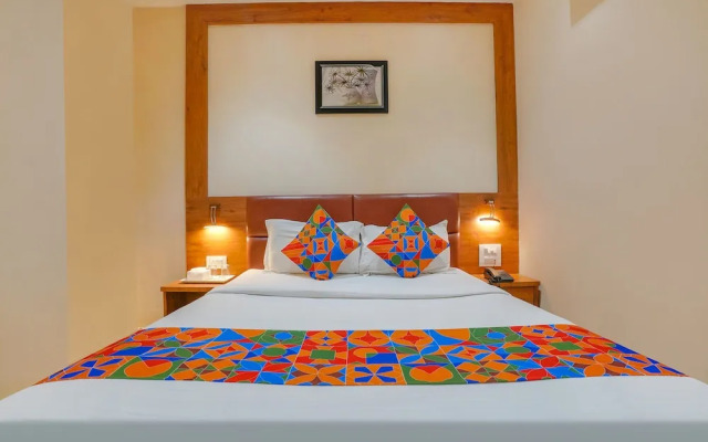 Fabexpress Colaba Grand