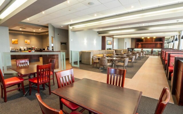 Comfort Inn & Conference Centre Toronto Airport