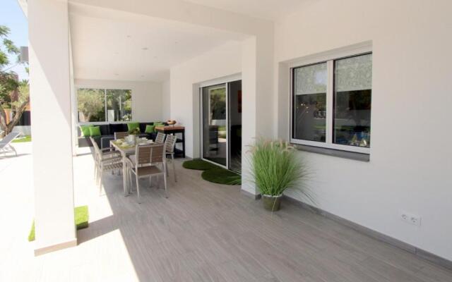 Leon Inmo Carmanso 68 - 12262