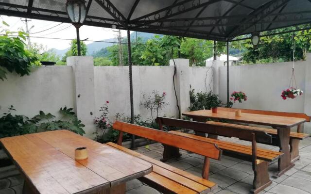 Mini-hotel Yanson 2