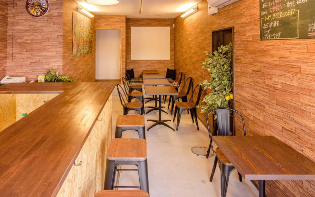 Osaka Guesthouse OSHITERUYA - Hostel